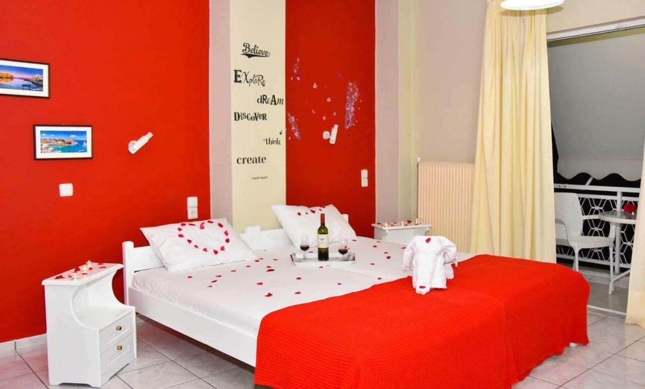 Steps From The Beach Aprt La Canea Exterior foto